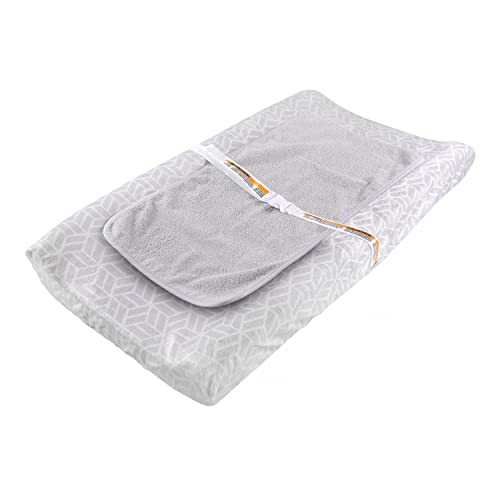 Summer by Ingenuity Basic Changing Essentials Kit with Changing Pad, Cover, and Waterproof Liner, Chevron (3 Piece Set)(Pack of 1)