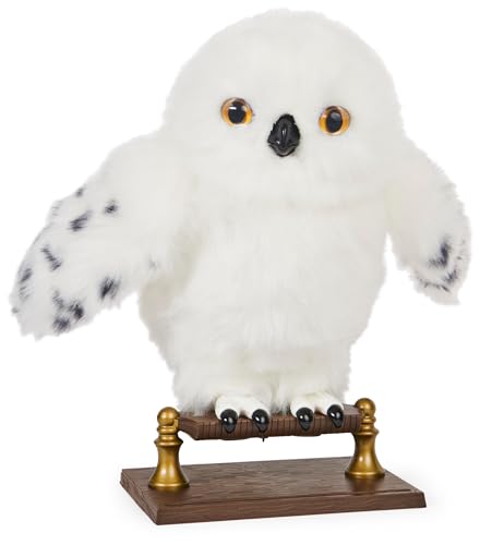 Wizarding World Harry Potter, Enchanting Hedwig Interactive Owl with Over 15 Sounds and Movements and Hogwarts Envelope, Kids Toys for Ages 5 and up