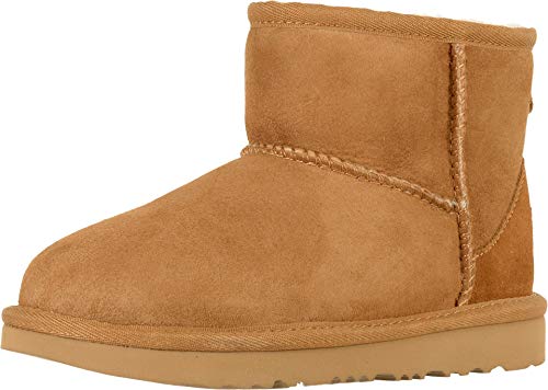 UGG Unisex-Child Classic Mini Ii Boot, Chestnut, 06