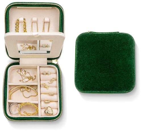 Benevolence LA Plush Velvet Jewelry Box | Travel Jewelry Case Organizer with Mirror | Featured in Oprah's Favorite Things | Best Gifts For Daughter, Girlfriend, Mom | Gifts For Her - Emerald