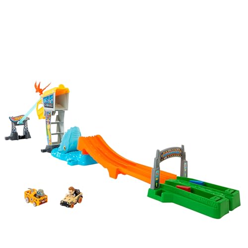 Hot Wheels Track Set & Toy Cars, RacerVerse Jurassic World Blue’s Raptor Rush Track Set with 2 Die-Cast Racers: Blue The Dinosaur & Owen