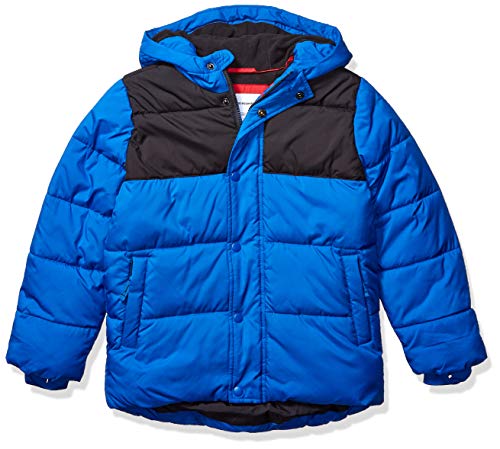 Amazon Essentials Boys' Heavyweight Hooded Puffer Jacket, Black Cobalt Blue Color Block, Small